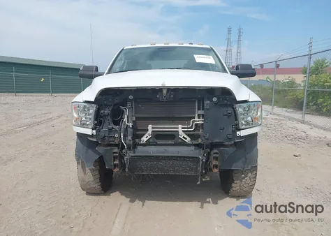 2016 Ram 2500 Tradesman из США, поврежденный, VIN 3C6UR5CL2GG102987